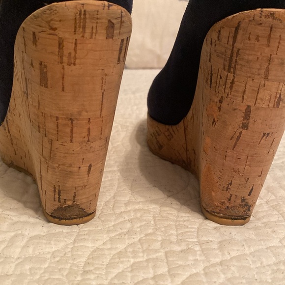 Stuart Weitzman Corkswoon Navy Blue Suede Platform Wedge - Picture 4 of 7